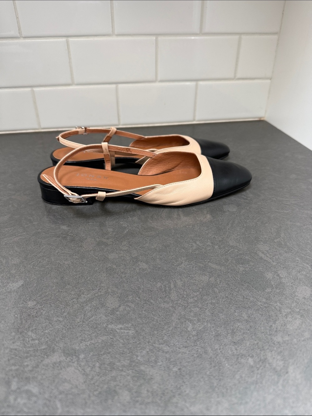 JONAK Paris Sling Back Heels size 39 Nude Black Cap Toe